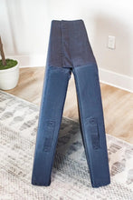 Load image into Gallery viewer, Velcro Base Pillow Pack - Savoiz