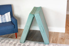 Load image into Gallery viewer, Velcro Base Pillow Pack - Savoiz