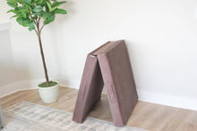 Load image into Gallery viewer, Velcro Base Pillow Pack - Savoiz