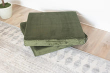 Load image into Gallery viewer, Velcro Base Pillow Pack - Savoiz