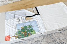 Load image into Gallery viewer, Figgy Play Panel - Savoiz
